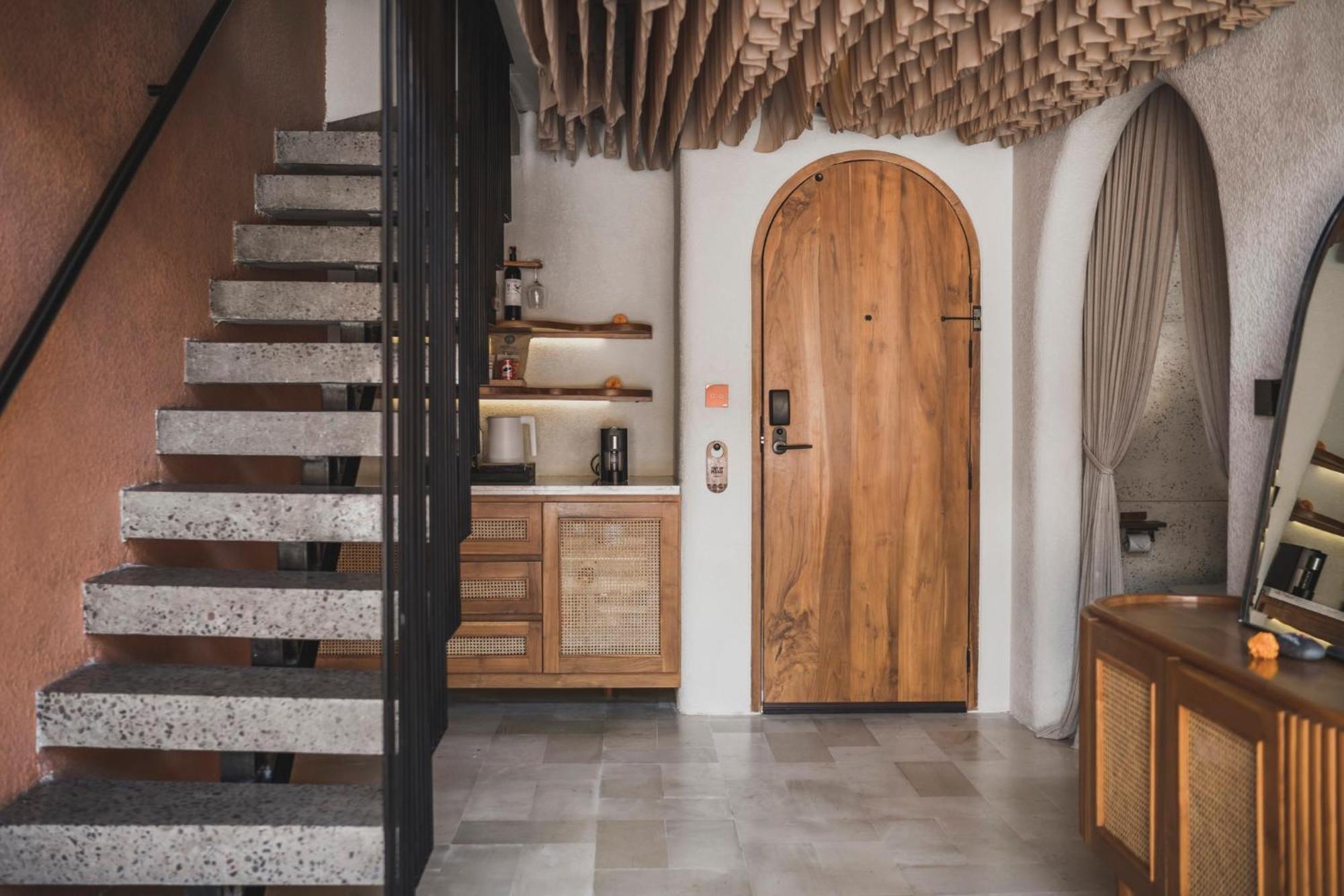 Cyrus By Ini Vie Hospitality